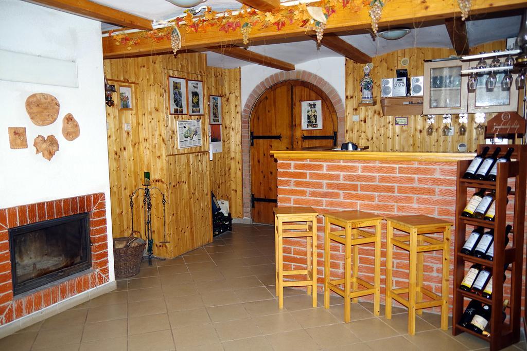Apartamento Sklep U Veselych Mutěnice Exterior foto